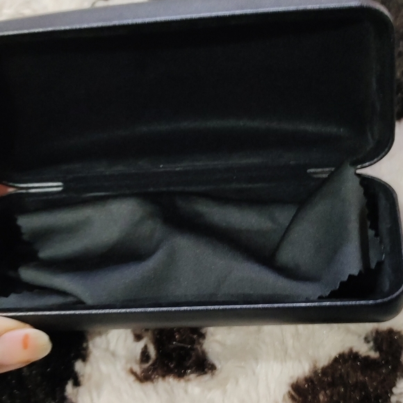 Oriflame sunglasses - Picture 6 of 8